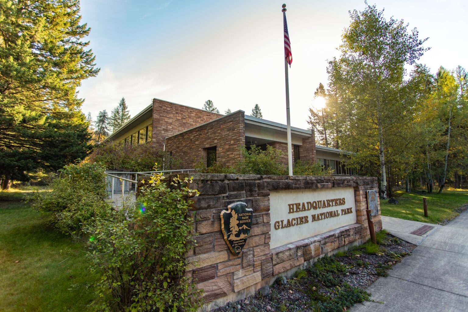 Glacier National Park announces timed entry vehicle reservation pilot